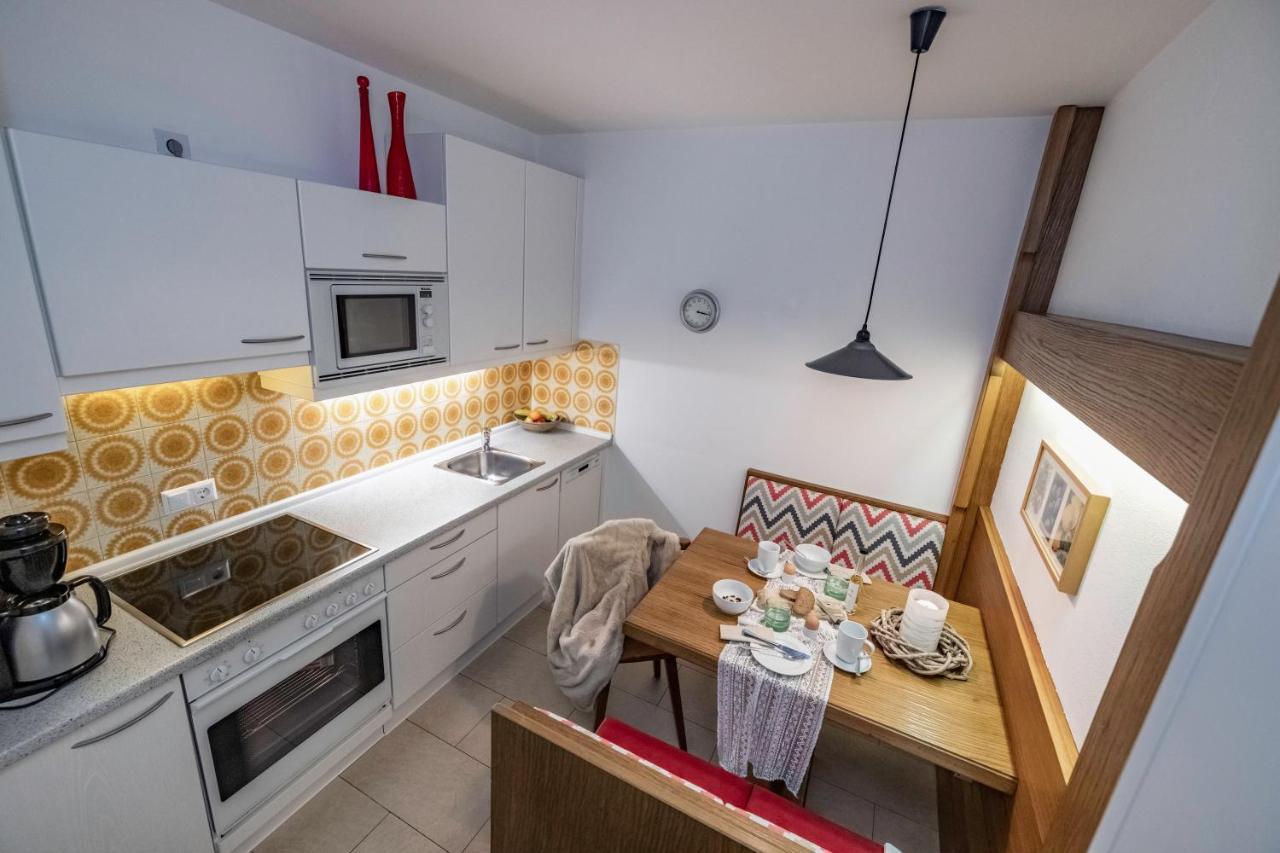 Haus Sonnbichl Apartment Weissensee Bagian luar foto