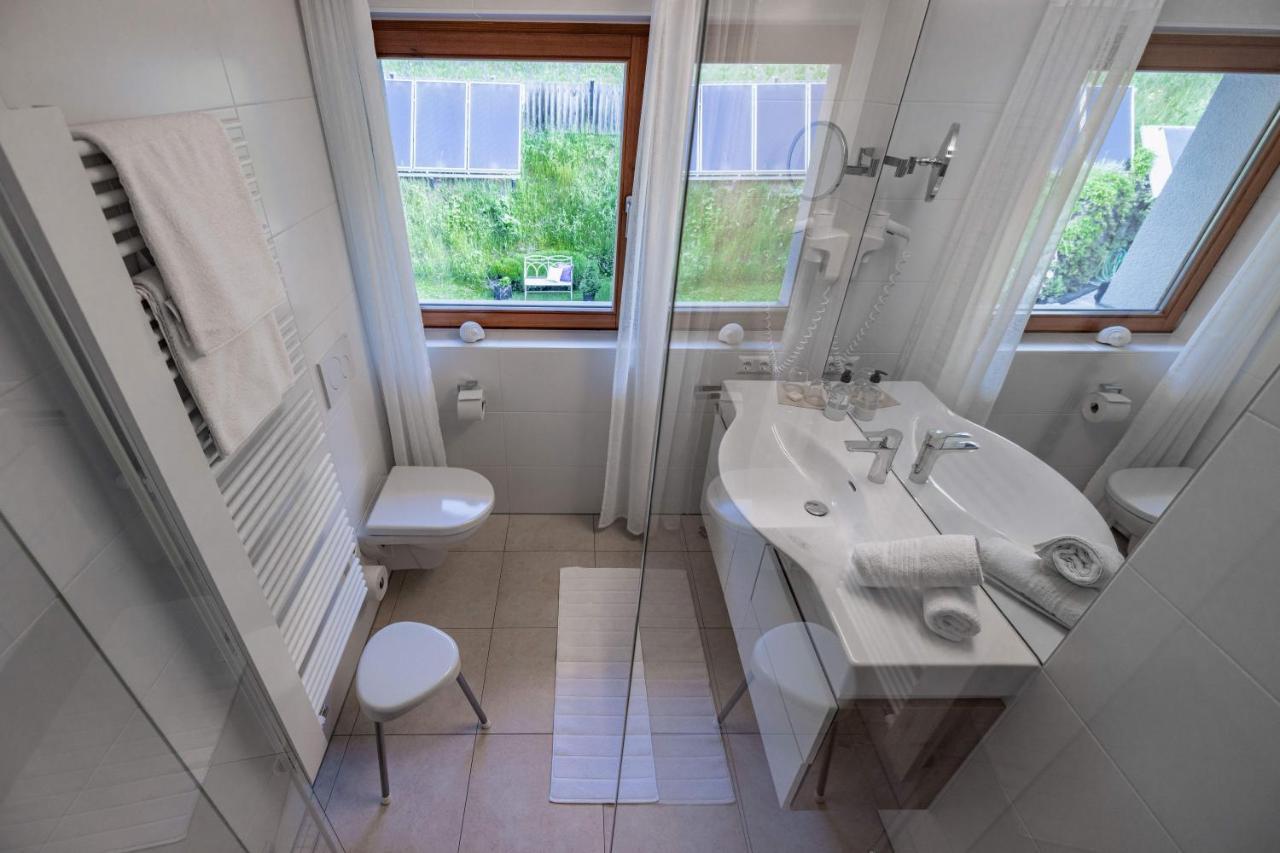 Haus Sonnbichl Apartment Weissensee Bagian luar foto